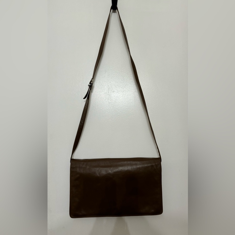ENNY vintage dark brown leather slim flap messenger style shoulder/crossbody bag